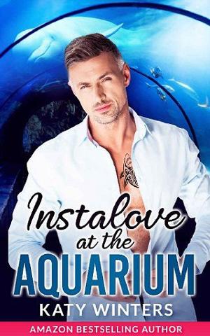 Instalove at the Aquarium by Katy Winters